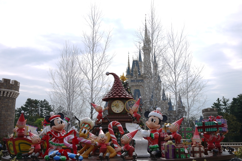 Tokyo Disneyland ~サンタヴィレッジ・パレード~_a0127090_1283972.jpg