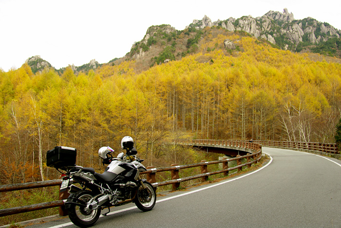 紅葉の通仙峡と瑞牆山へ Motorradな日々 紅葉の通仙峡と瑞牆山へ Motorradな日々