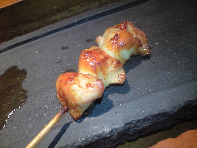 市松 堂島 食べて楽しい!鶏の新感覚料理かな。_a0194908_12252363.jpg