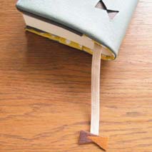 チョウチョのブックカバー_a0166313_1131162.jpg