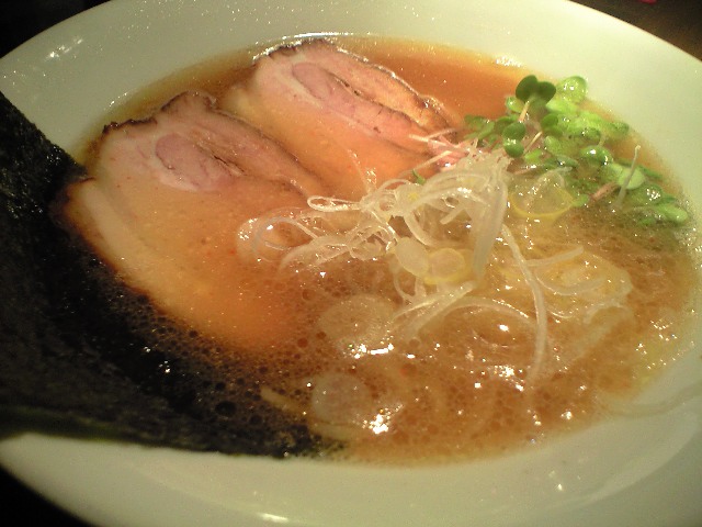 あす流 高槻 ラーメン _a0194908_013183.jpg