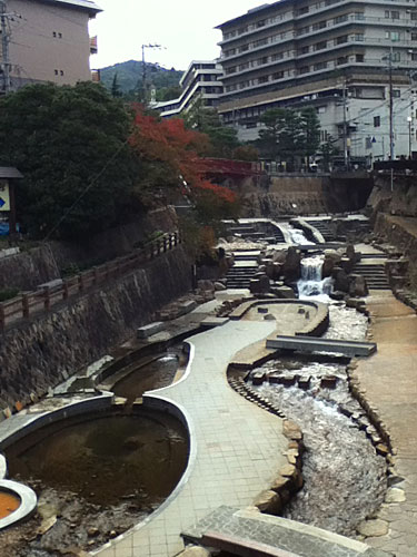 有馬の地域猫_d0002472_0261763.jpg