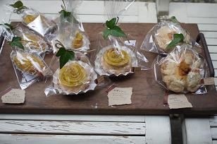 お菓子屋さんがやってきます!_f0226293_227849.jpg