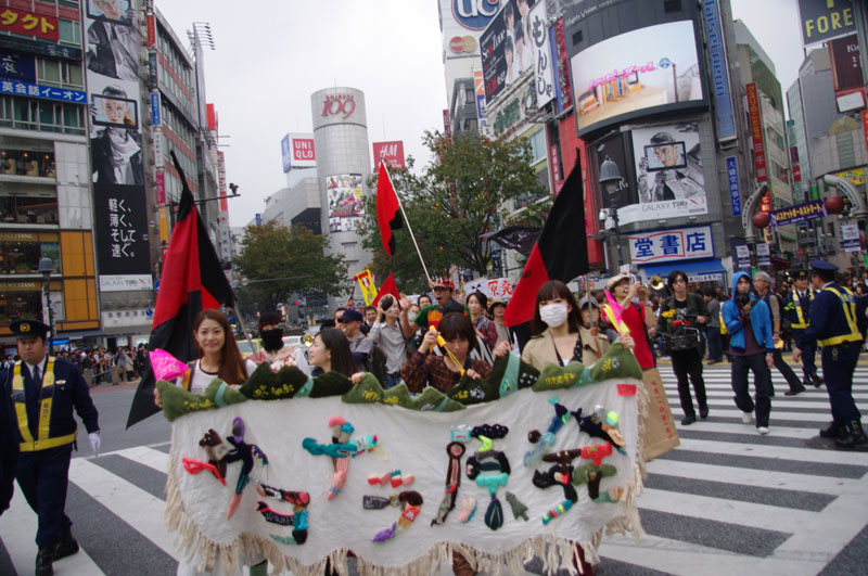 11.5脱原発デモ@渋谷・原宿 - 2011.11.5_a0222059_11474616.jpg