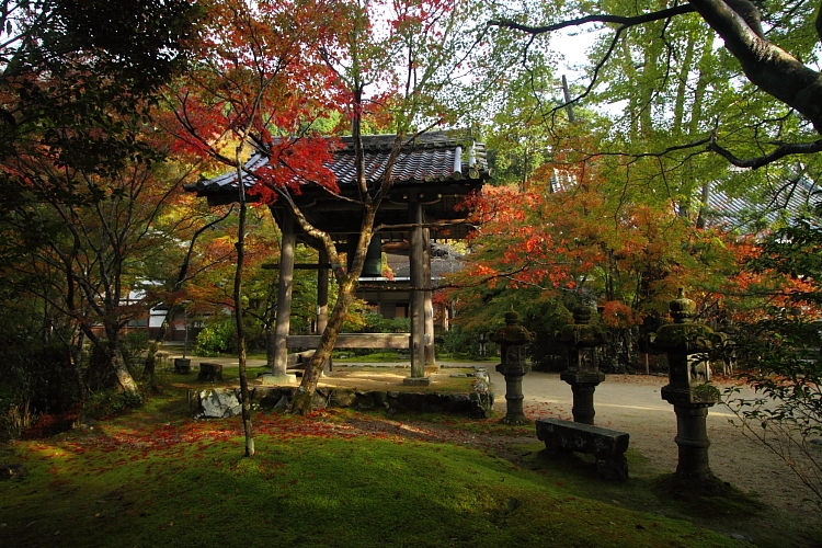 西明寺_e0051888_22382337.jpg