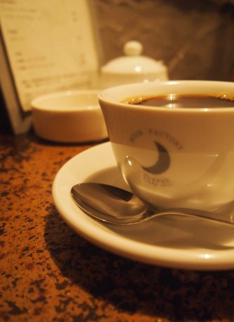 MOON FACTORY COFFEE _b0189667_741986.jpg