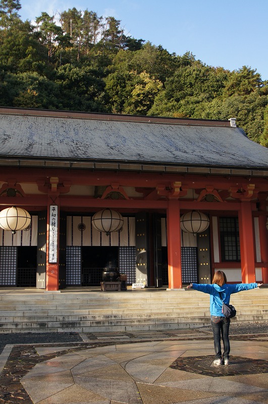 京都紅葉さがし　幸せになーれ♪・・鞍馬寺_a0206577_22301234.jpg