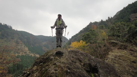 裏英彦山　峰入り古道　縦走②_f0036700_1738364.jpg