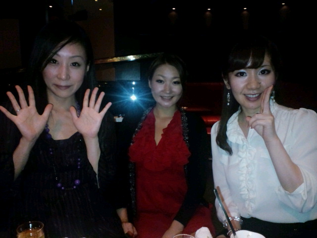 本日アジアンカフェ。渡辺かづき(key)、國分航一、Miyui(VO)、そして私。_f0178313_14425095.jpg