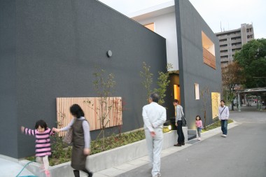 「東郷の家」の完成見学会を開催しました　♪_e0029115_16245468.jpg