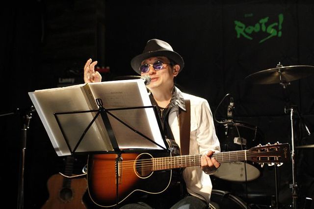 この50年間限定で10年に一度の名曲を挙げるとこうなる!11月25日第4金曜弾き語り_e0120837_2312168.jpg