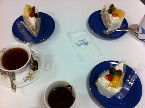 第47回日本税務会計学会年次大会、そしてお誕生日おめでとう!_d0054704_1465910.jpg