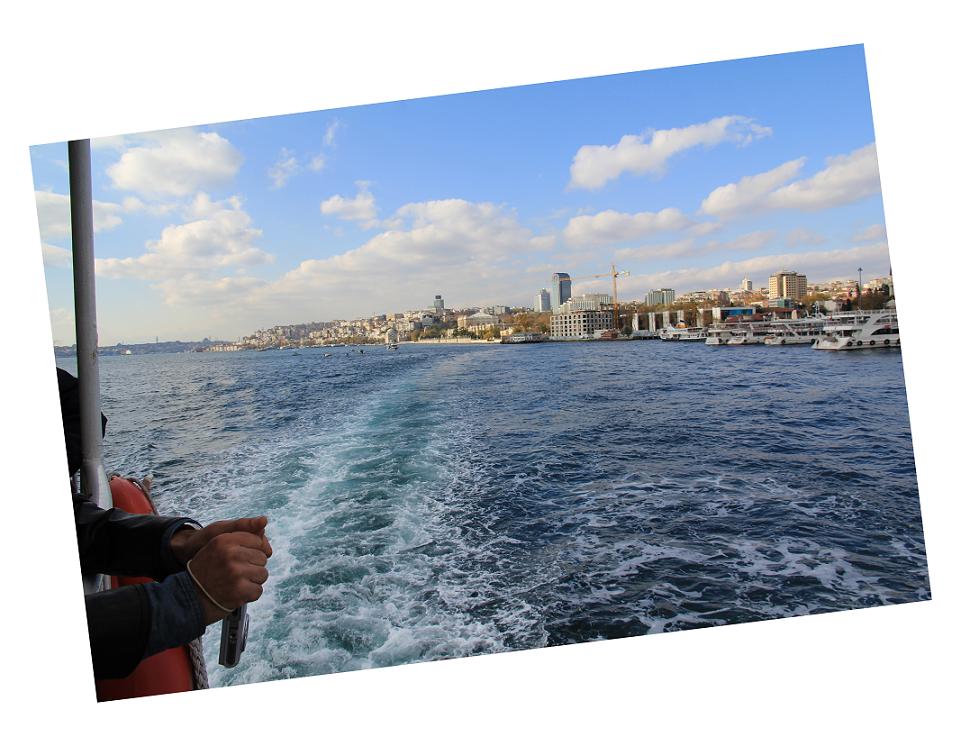 ボスポラス海峡クルーズ イスタンブール その5_a0107574_11201557.jpg