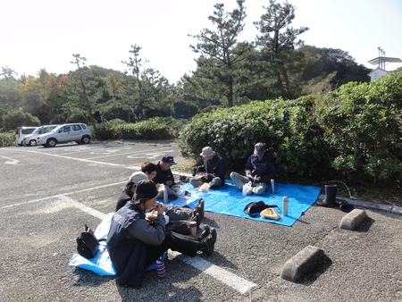 定例活動日:イベント準備_c0108460_17575072.jpg
