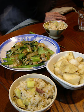 e0200261_1250356.jpg