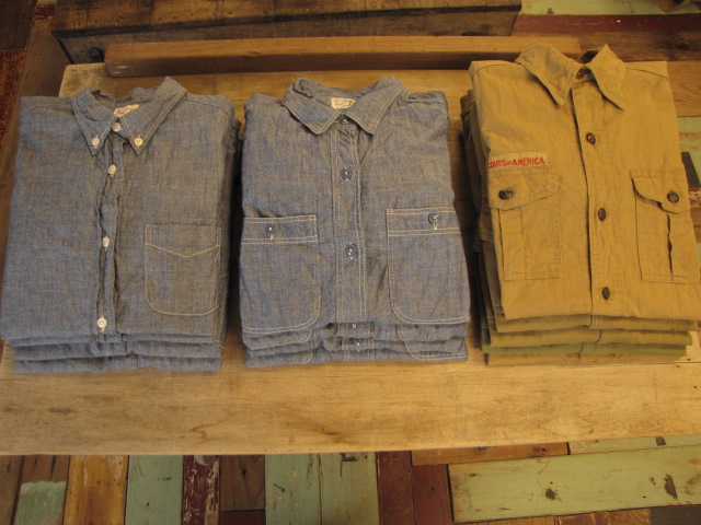 当店おすすめのシャツ　-OLD　BOYSCOUT　SHIRTS　&　CHAMBRAY　SHIRTS-_f0233425_20205163.jpg