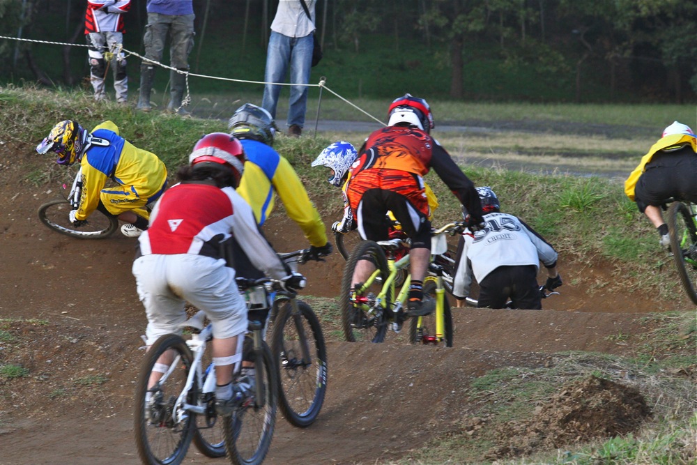 2011 JOSF 11月緑山定期戦 Vol.02 MTBエリート、エキスパート決勝_b0136231_1161065.jpg