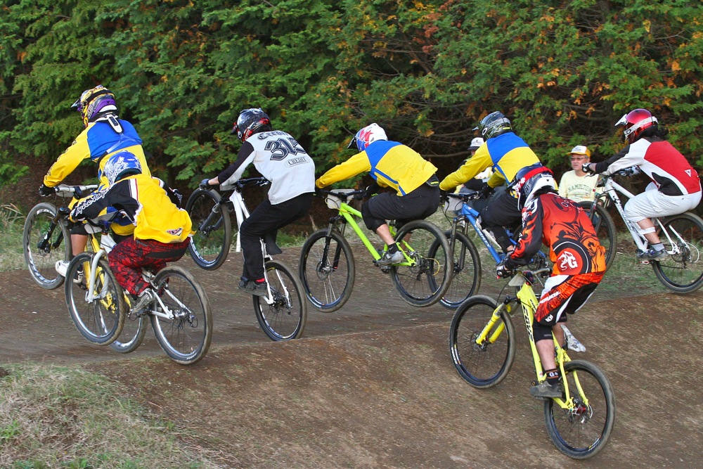 2011 JOSF 11月緑山定期戦 Vol.02 MTBエリート、エキスパート決勝_b0136231_1163829.jpg