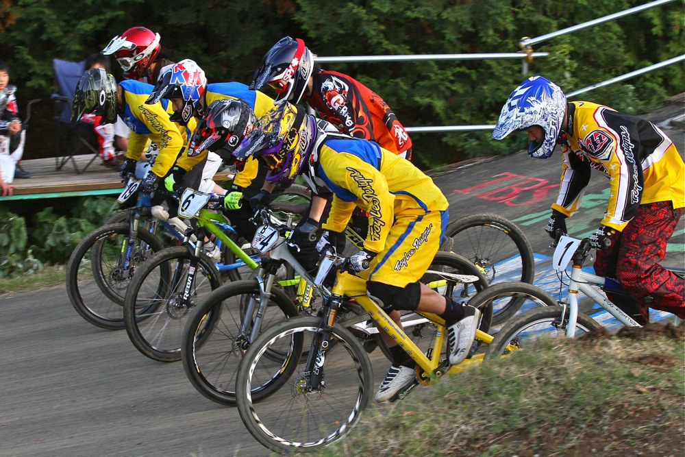 2011 JOSF 11月緑山定期戦 Vol.02 MTBエリート、エキスパート決勝_b0136231_1164315.jpg
