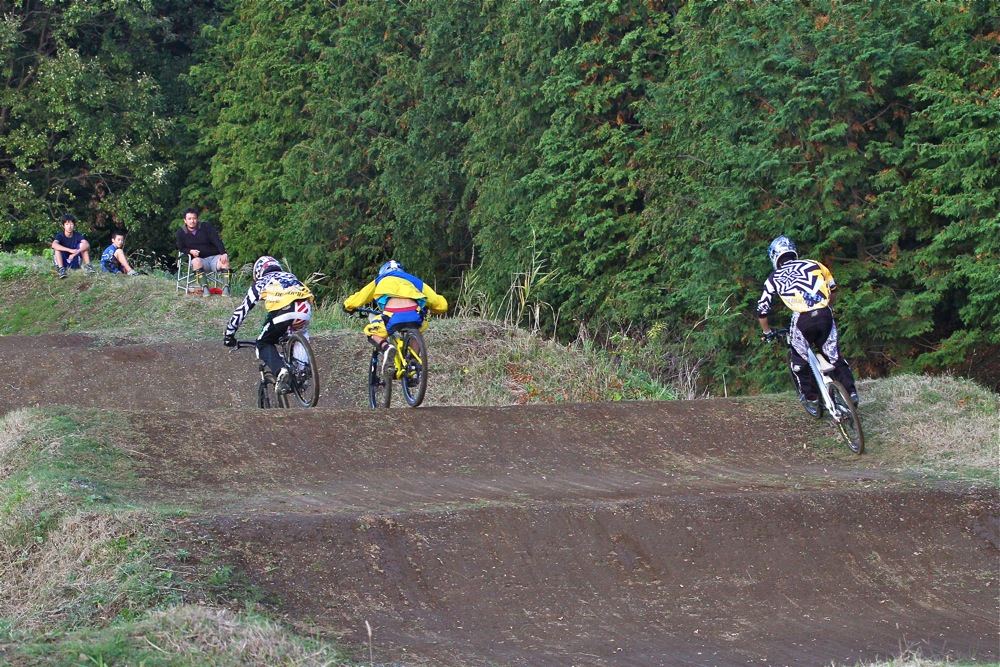 2011 JOSF 11月緑山定期戦 Vol.02 MTBエリート、エキスパート決勝_b0136231_15495.jpg