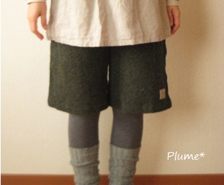 ウールニットのハーフパンツ 木クリップ Plume Ko Handmade