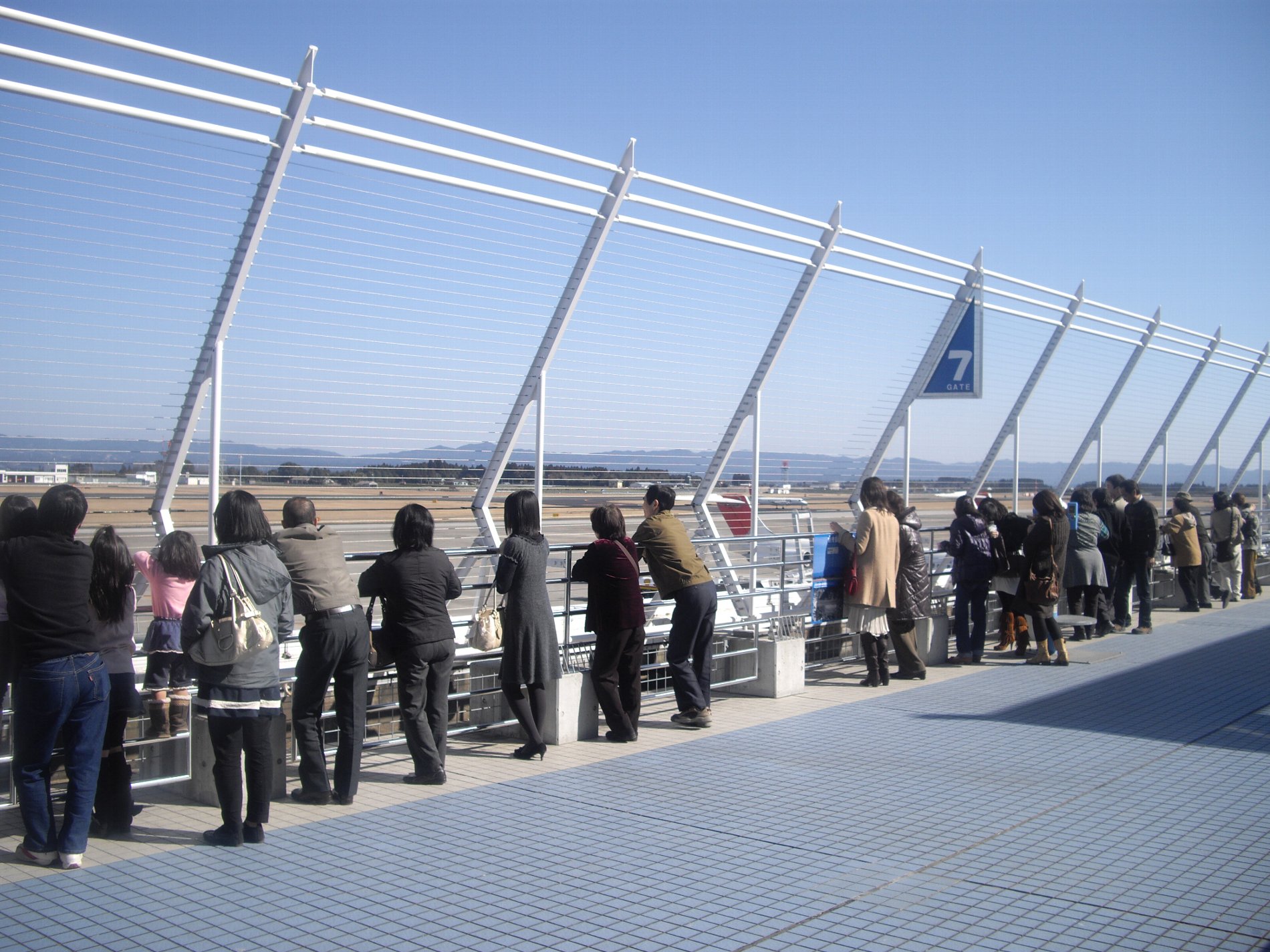 鹿児島経由で与論島へ帰る際のささやかな楽しみ_e0032991_13162425.jpg