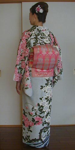 ●若冲の「薔薇小禽図」の訪問着、AT LAST_d0053294_11595.jpg