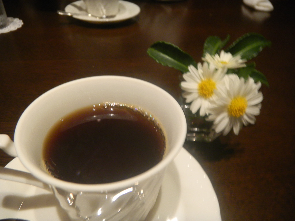 レストラン 「 桜庵 」 _c0195496_0322164.jpg