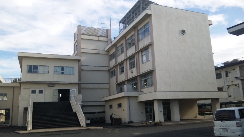 岩槻商業 藤井大輔の学院長室