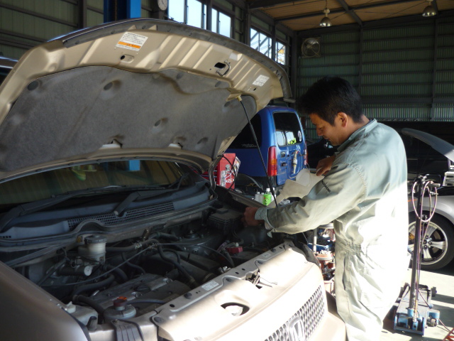 車検・点検・オイル交換いつもありがとうございま~す(*^o^*)v_c0213517_1294145.jpg