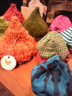 to πroBato Hand-knit cap　exhibition_f0142668_9464423.jpg