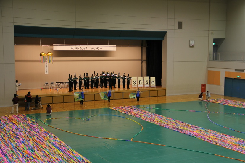 10万羽の折鶴で日本を元気に！！～世界記録に挑戦～_e0145173_11122622.jpg