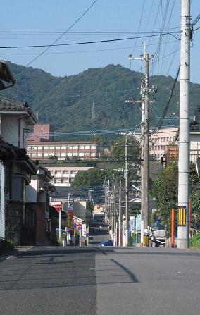 あす23日は水曜、祝日ながら当店は定休日です_e0130185_12414843.jpg