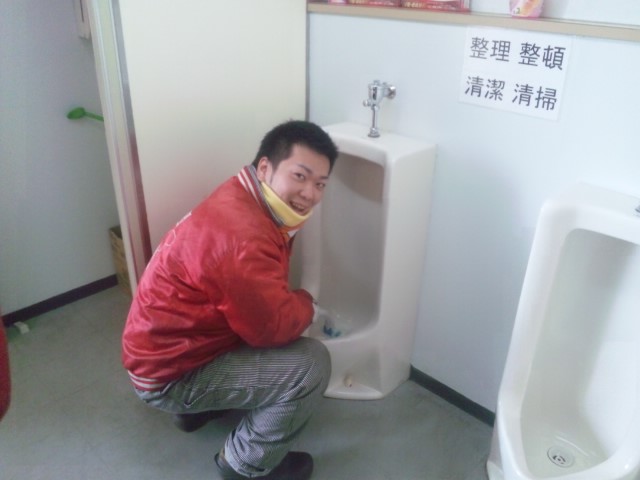 ウッチーブログ!!ランクルトミー!!_b0127002_19565666.jpg
