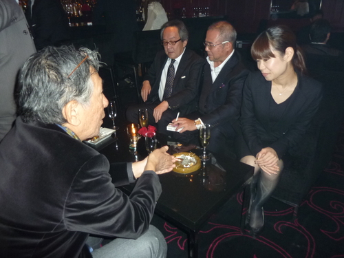 ロブションで美食・美酒・ハバナシガーの饗宴/ロジェ・デュブイ_f0039351_18392492.jpg