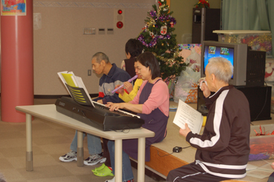11/23クリスタルタウンへ外出&クリスマス会練習☆_a0154110_11312739.jpg