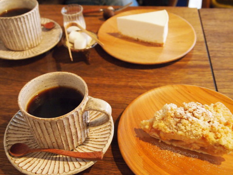 カフェ・ルーラル(西目屋村)*アップルパイ41種類め_b0147224_14571036.jpg