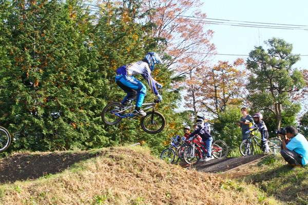 2011 JOSF 11月 緑山定期戦 vol.07 予選モト その2_b0136231_0563267.jpg