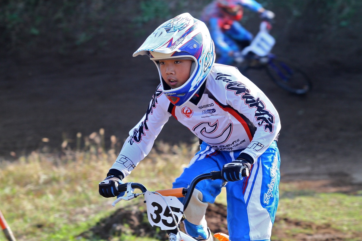 2011 JOSF 11月 緑山定期戦 vol.07 予選モト その2_b0136231_0572729.jpg