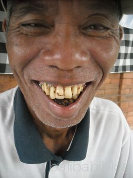 噛みタバコ されど噛まない噛みタバコ とは如何に Baliのbabi ぶべぼ生活 Ubudにて