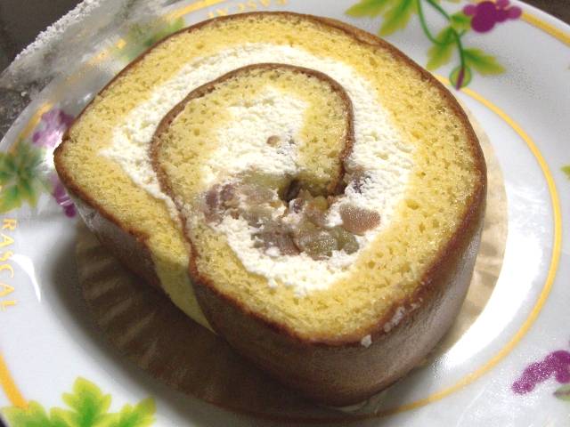 GOKAN 栗のロールケーキ_f0201488_063474.jpg