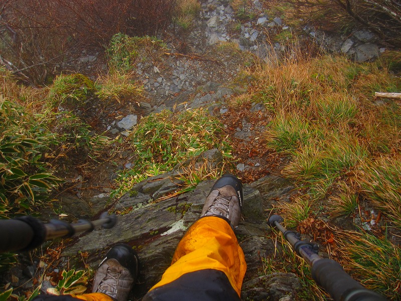 三嶺　新登山道コース　　 2011年10月の遭難コース_b0124306_22162775.jpg