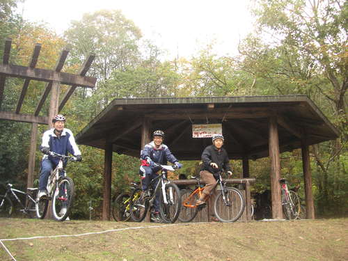 ＦｕｎｎｙＢｉｋｅｓ＆Ｒａｇａｚｚｉ合同イベント・ＭＴＢ試乗会『ＭＴＢパーティー』_d0115997_0322154.jpg