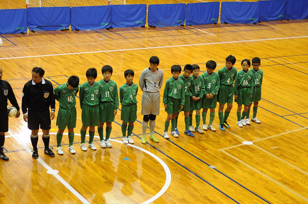 11月26日 土 バーモントカップ第23回全日本少年フットサル大会長崎県大会 初日 長崎フェニックスフットボールクラブ