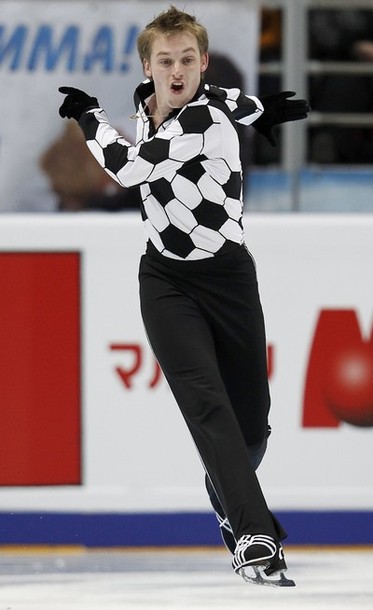 ジェレミー アボット選手がsp首位 羽生結弦選手が僅差の2位 11年ロシア杯 Murmur 別館