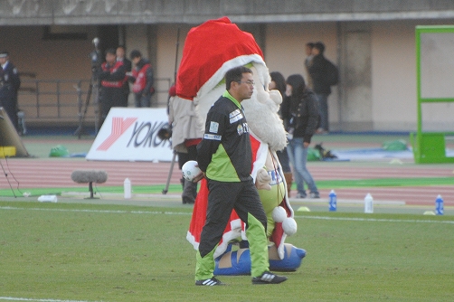 湘南vs札幌@平塚競技場(参戦)_b0000829_20232181.jpg