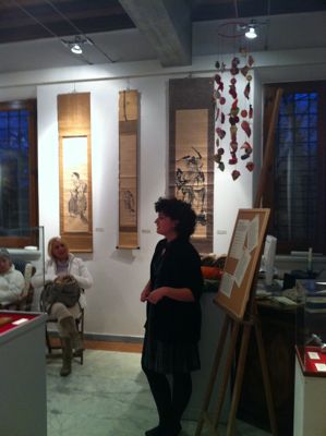 日本の骨董展覧会、開始_d0136540_7492541.jpg