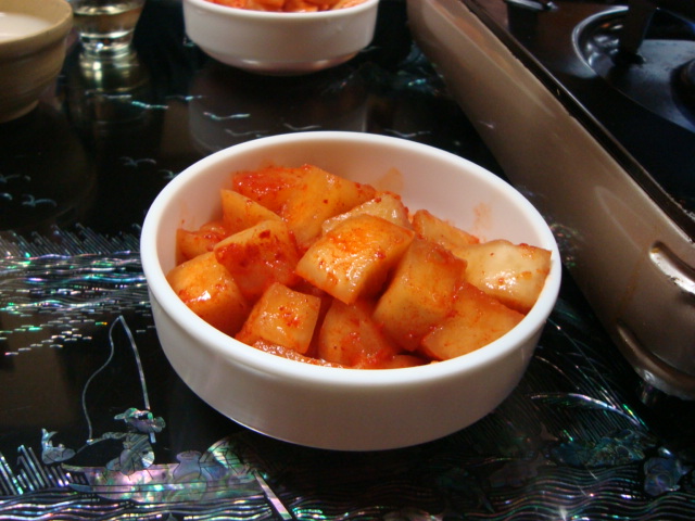 新大久保「韓国料理 松屋」へ行く。_f0232060_22141978.jpg