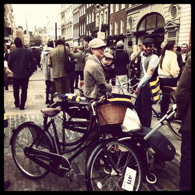 Tweed Run at Covent Garden._c0046163_3551349.jpg