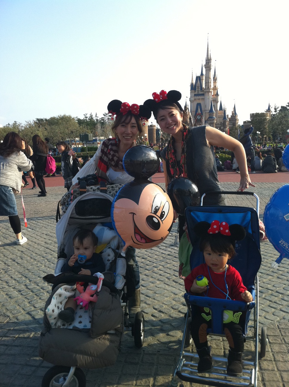 息子くんのbirth Day Part1 In Disney Land A New Life
